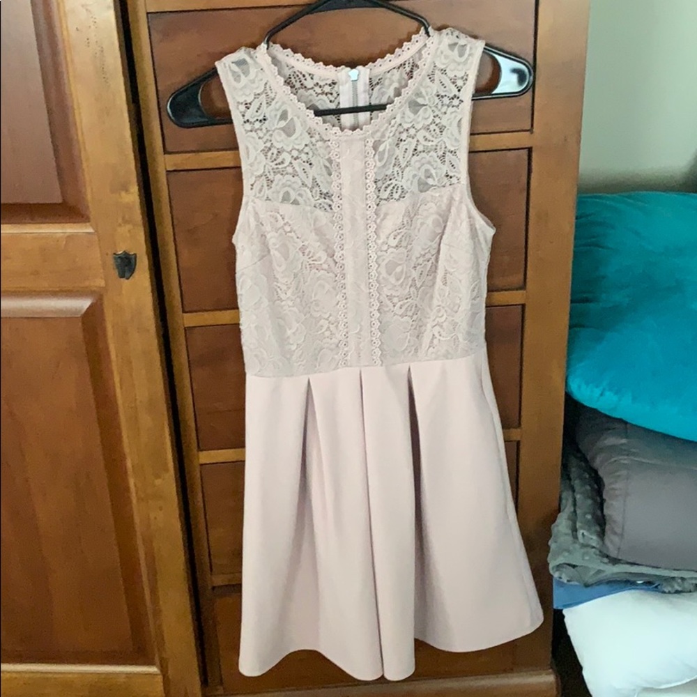 Lace dress